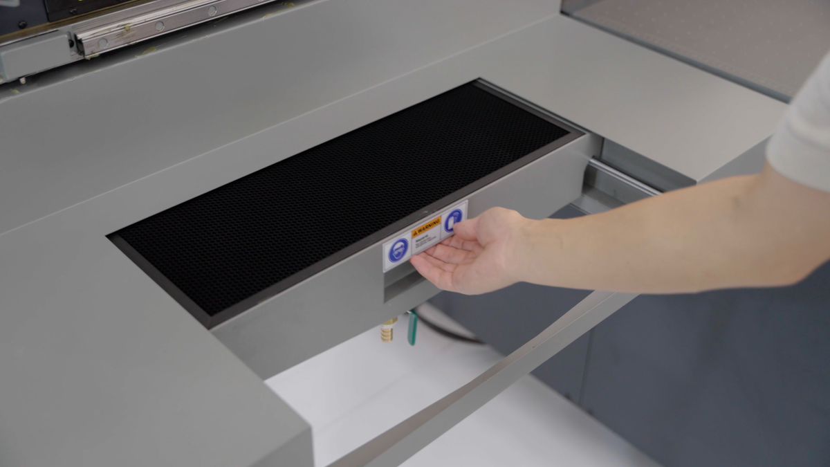Slide-out waste ink collector on the Andresjet AJ2513G/R UV flatbed printer